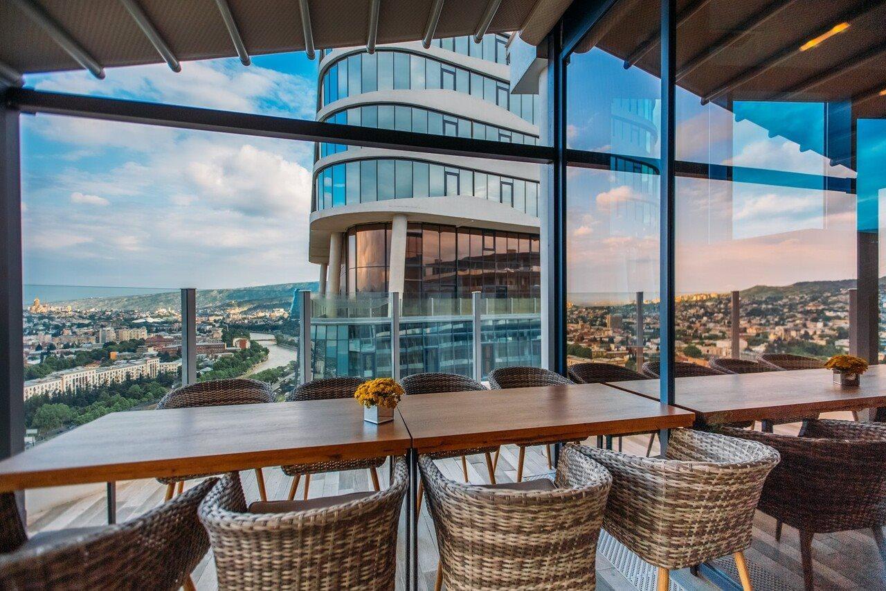Meta Business Hotel By King David Тбілісі Екстер'єр фото