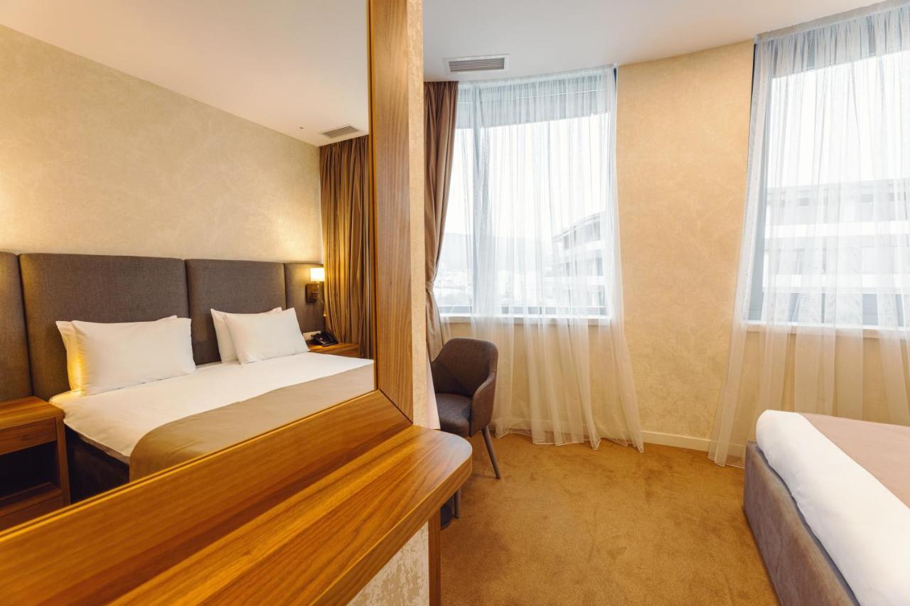 Meta Business Hotel By King David Тбілісі Екстер'єр фото