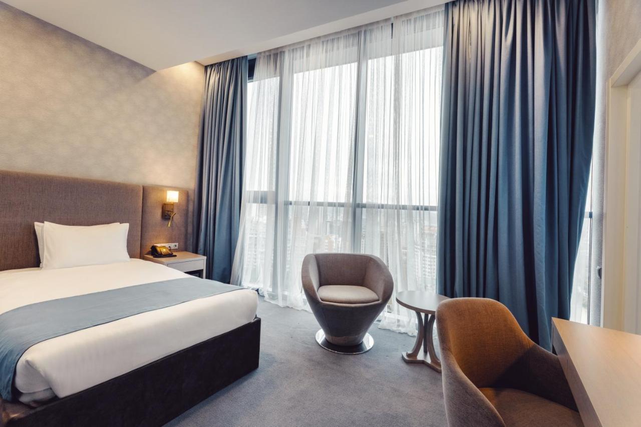 Meta Business Hotel By King David Тбілісі Екстер'єр фото